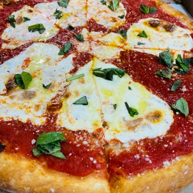 Margherita Pizza.