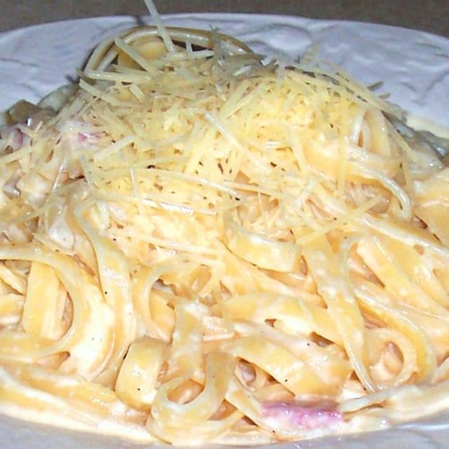 Fettuccine Carbonara.